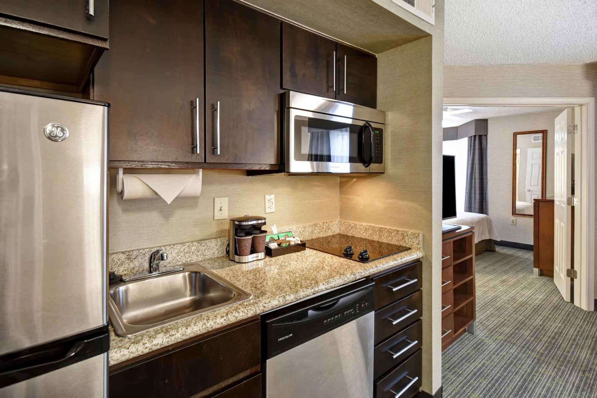 Homewood Suites By Hilton Atlanta-Galleria/Cumberland Smyrna Exterior photo