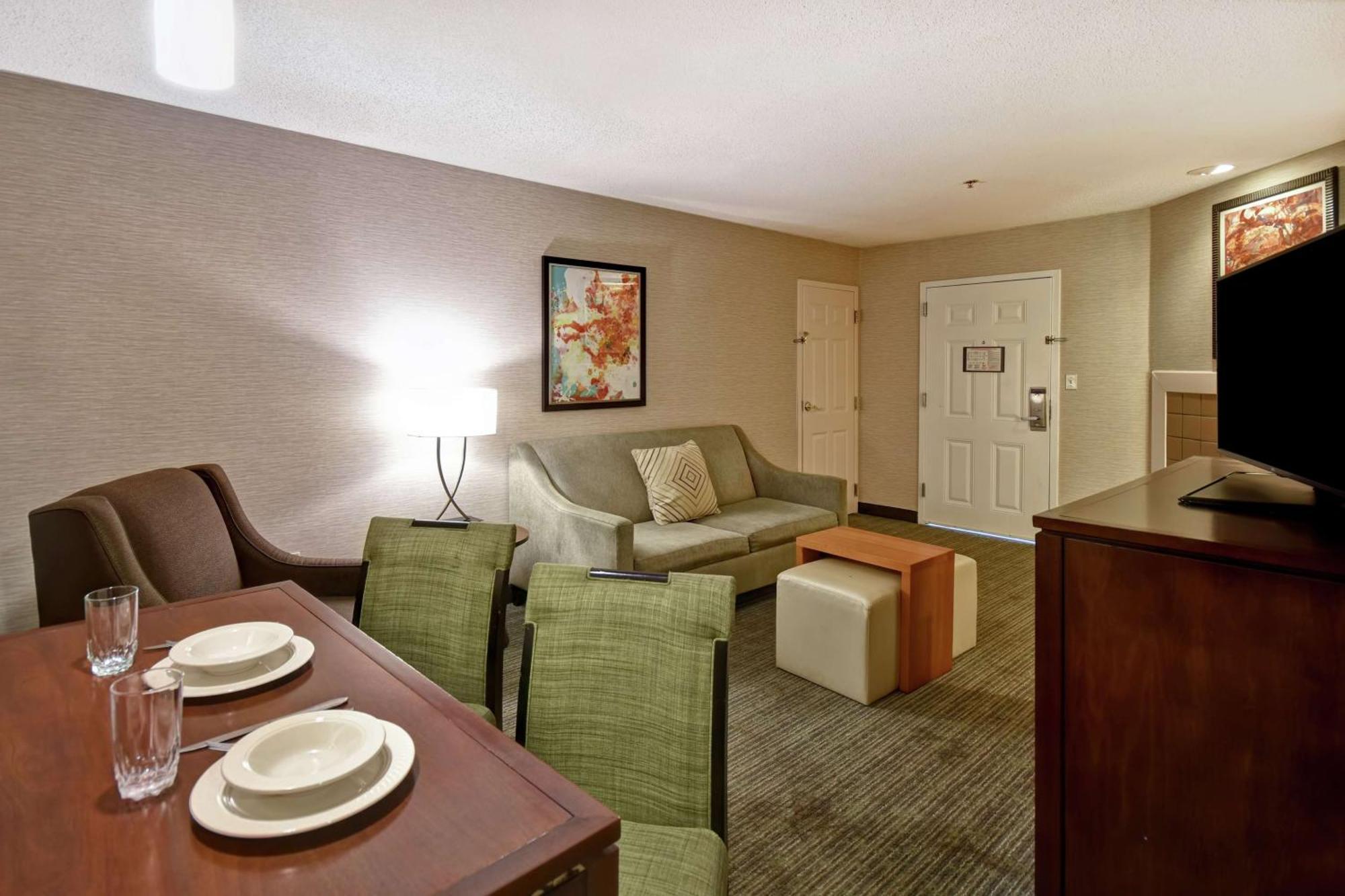 Homewood Suites By Hilton Atlanta-Galleria/Cumberland Smyrna Exterior photo