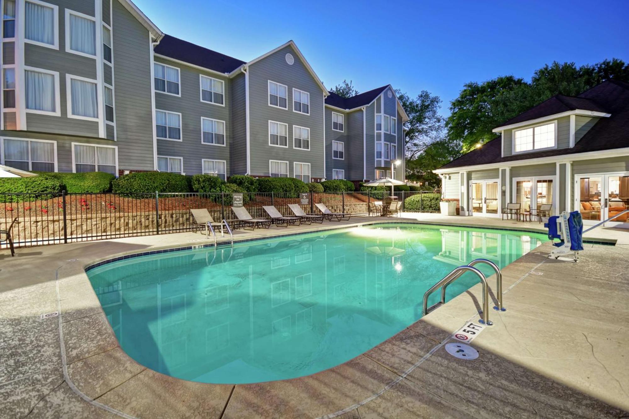 Homewood Suites By Hilton Atlanta-Galleria/Cumberland Smyrna Exterior photo