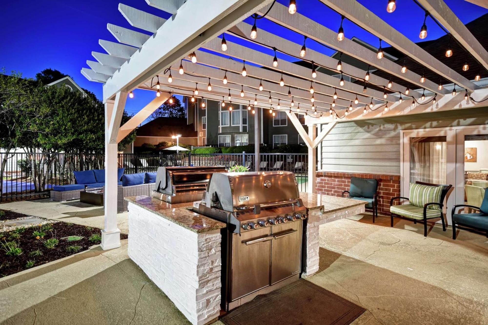 Homewood Suites By Hilton Atlanta-Galleria/Cumberland Smyrna Exterior photo
